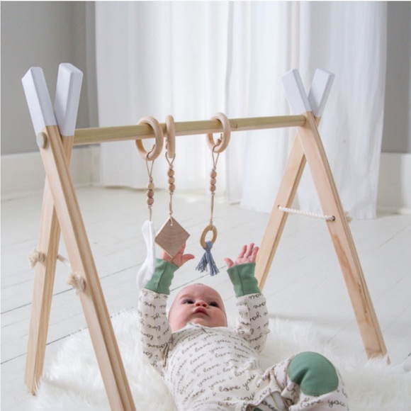 Clover & Birch | Neutral Minimalist Activity Gym - Picture 2 of 6